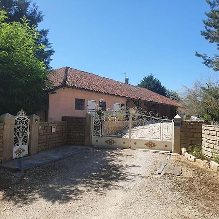 Dependance Pour 1 A 4 Pers Au Calme Dans Propriete Vila Marboz Exterior foto