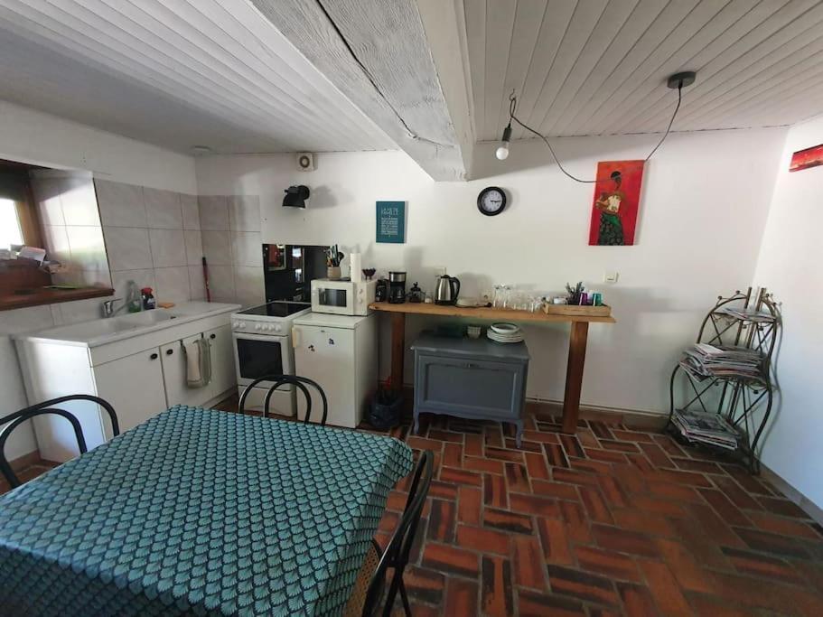 Dependance Pour 1 A 4 Pers Au Calme Dans Propriete Vila Marboz Exterior foto